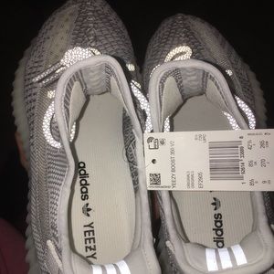 Yeezy Boost 350 V2 Static